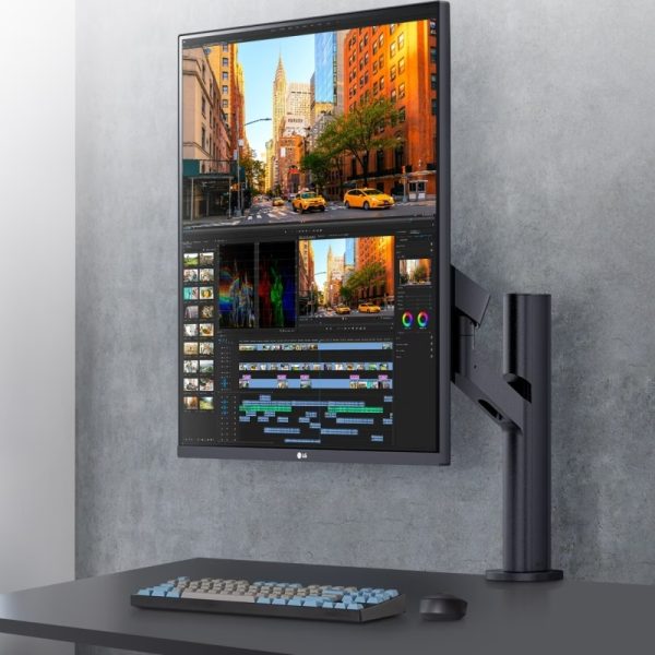 LG 28'' QHD Ergo Monitor - Image 6