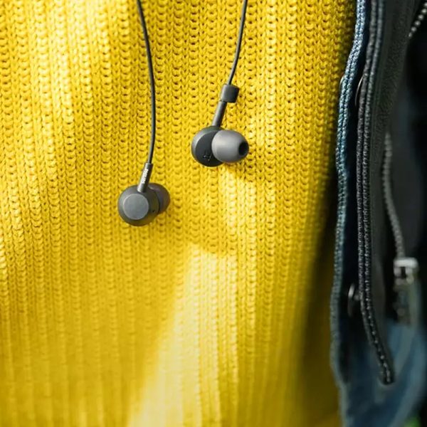 Philips Wired Earbud Bass - Image 5